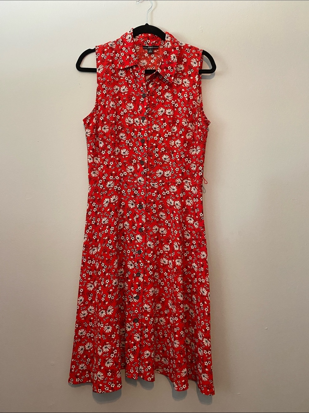 R&K Red Floral Collared Sleeveless Button Dress